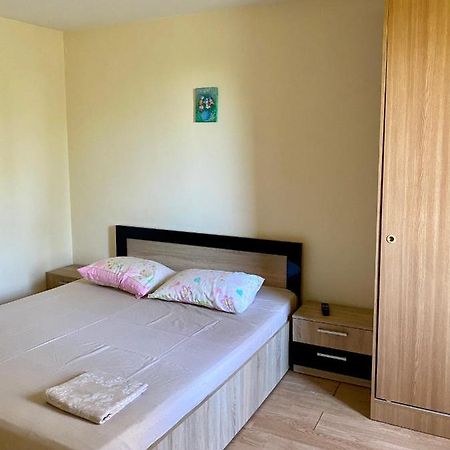 Apartament Myria Constanta Luaran gambar